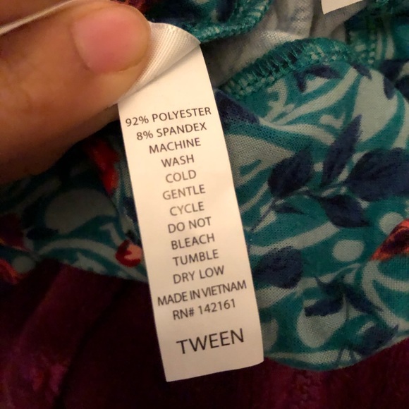 Super soft sweater and leggings lularoe 32 degree - Picture 3 of 8